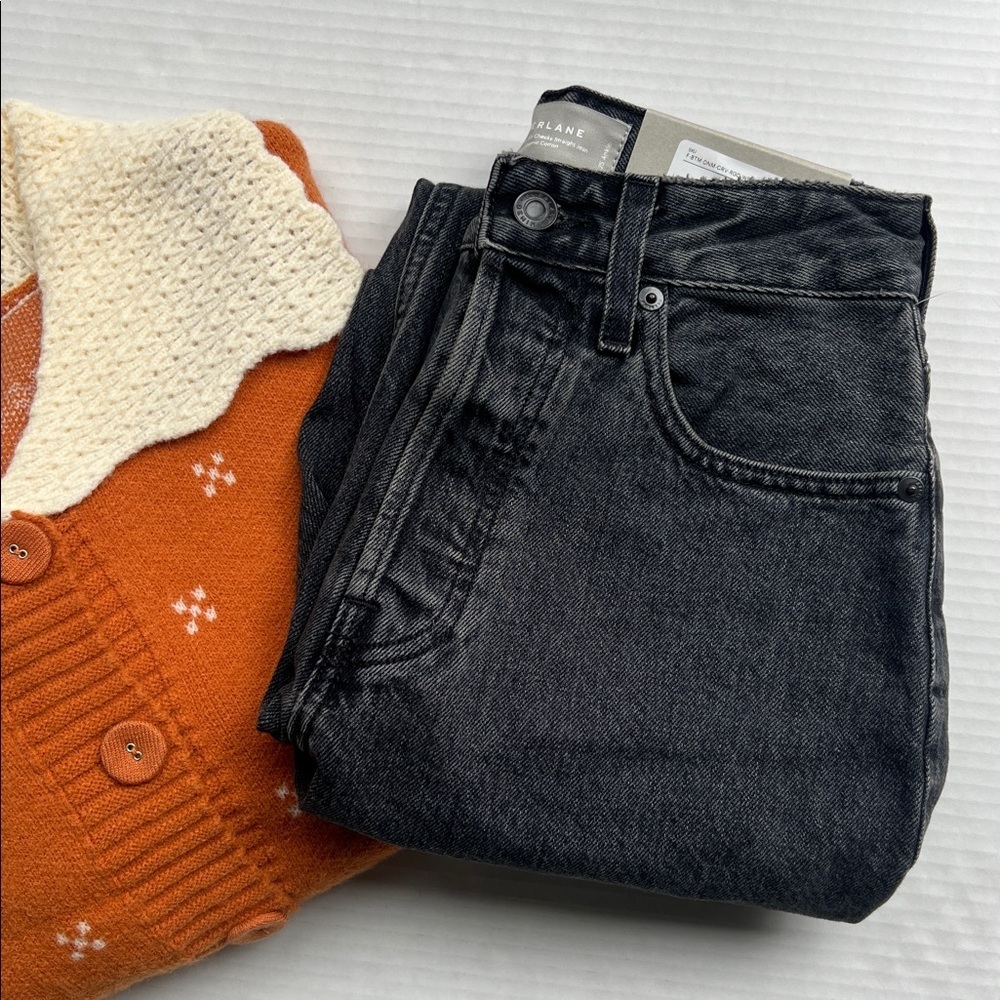 Everlane The Curvy 90s Cheeky Straight Jeans - Picture 14 of 14